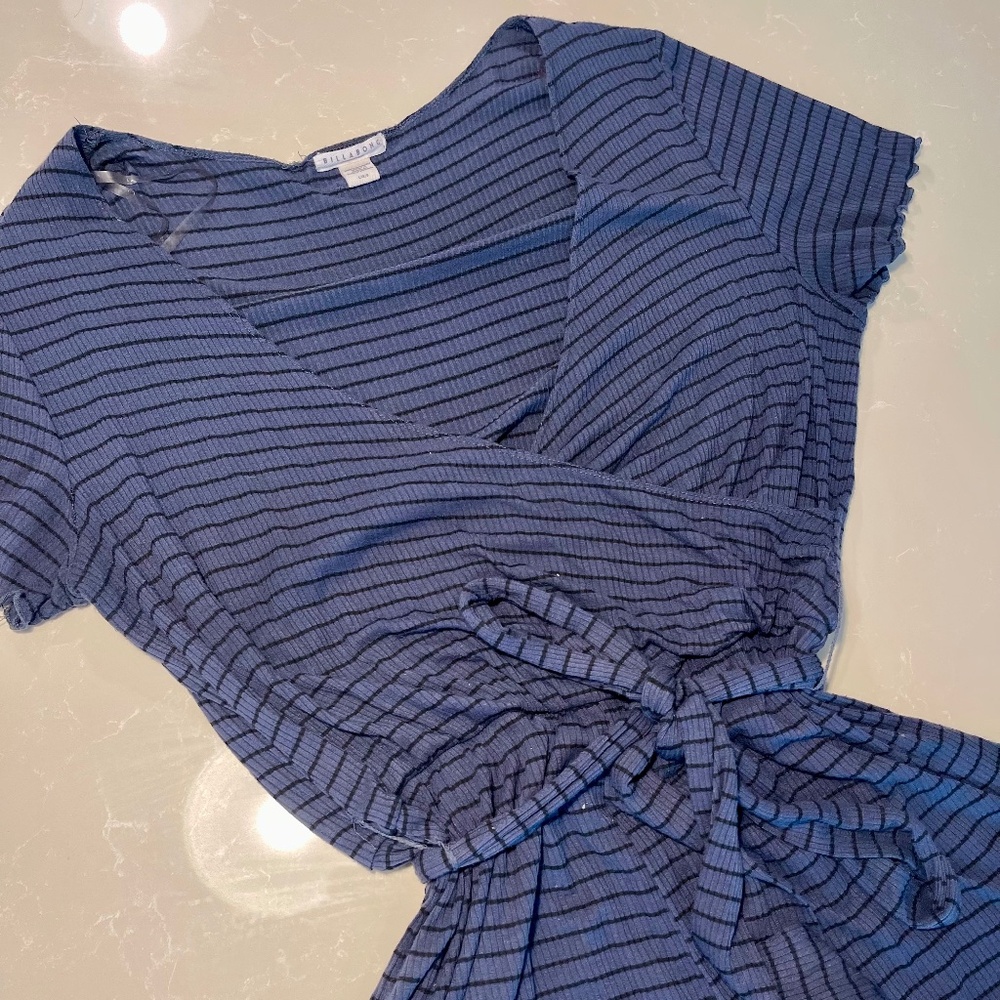 Billabong Women’s Romper – Size L